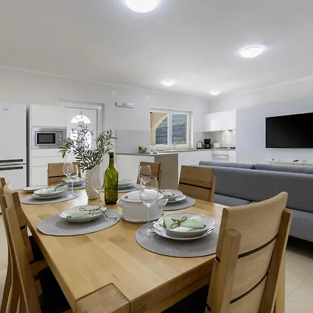 Ena By Interhome Semesterbostad Labin (Istria)