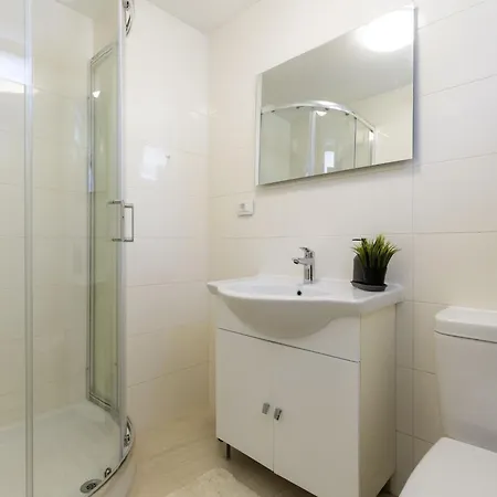 Vakantiehuis Ena By Interhome