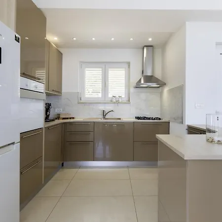 Ena By Interhome *